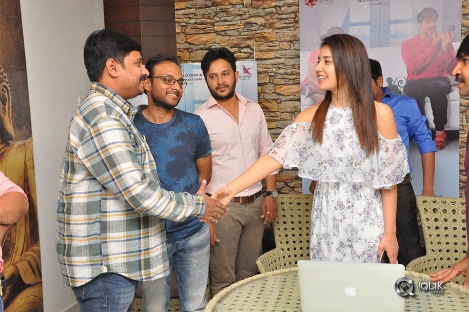 Jambalakidi-Pamba-Movie-Lyrical-Video-song-Launch-by-Raasi-Khanna